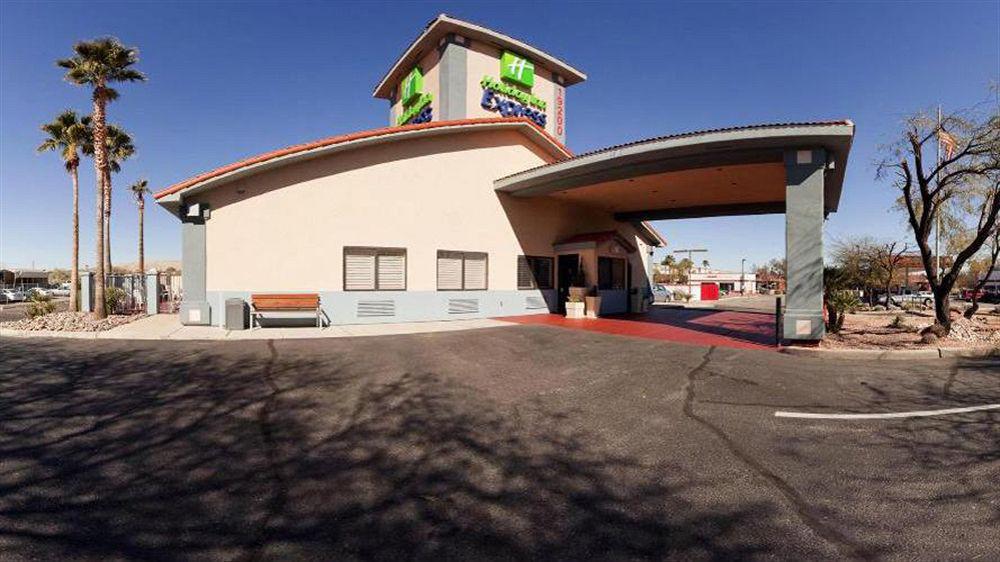 Vagabond Inn Executive Green Valley Exterior foto